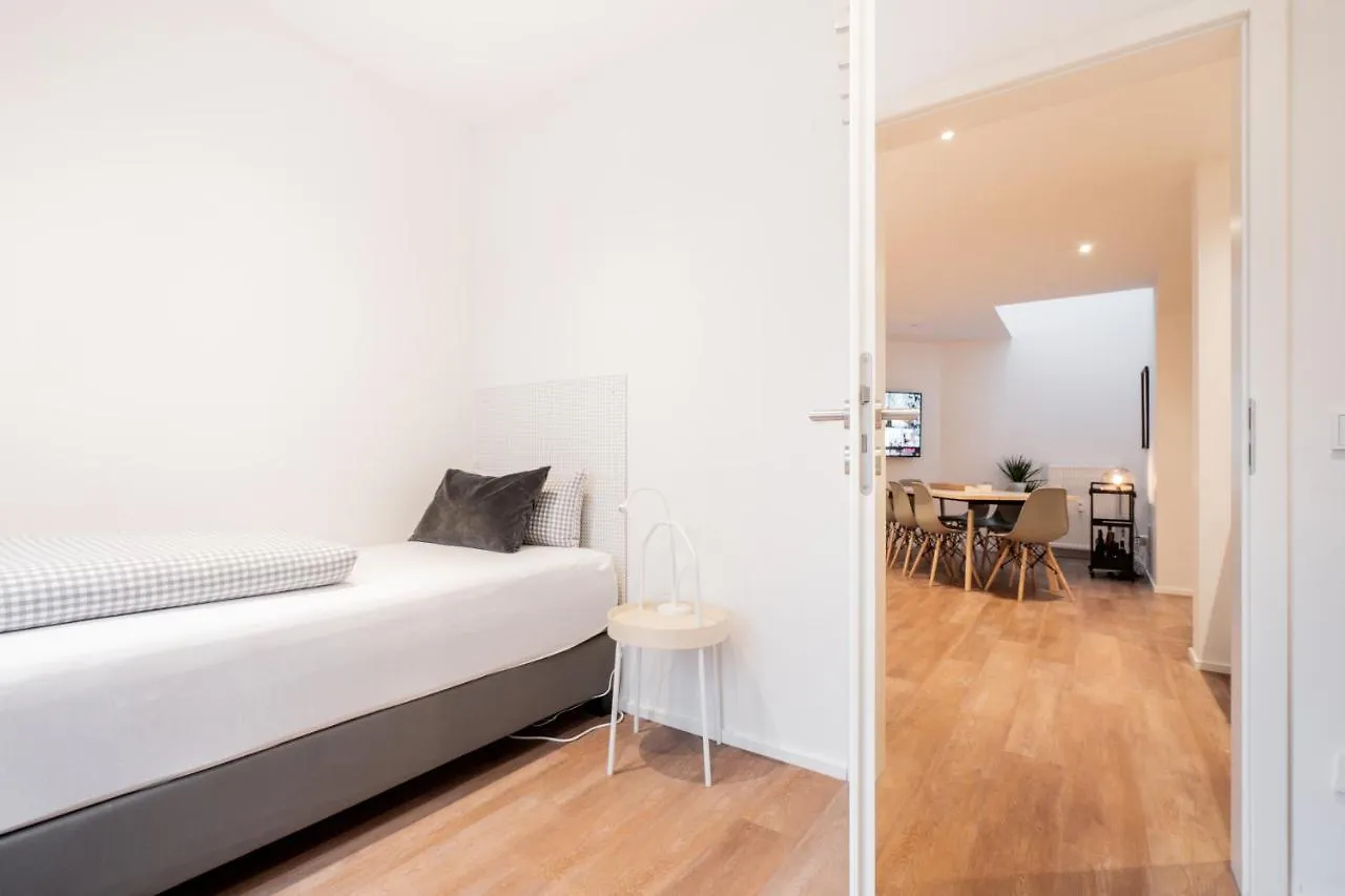 Apartment Ferienwohnung Eddy's Rest&Relax - Neuhausen München